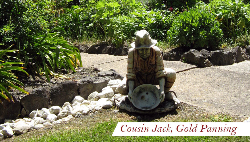 Cousin Jack Gold Panning - Gayfords Cottages Clunes